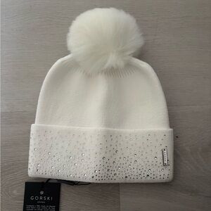 GORSKI Ivory Beanie with Pom Pom and Sparkles